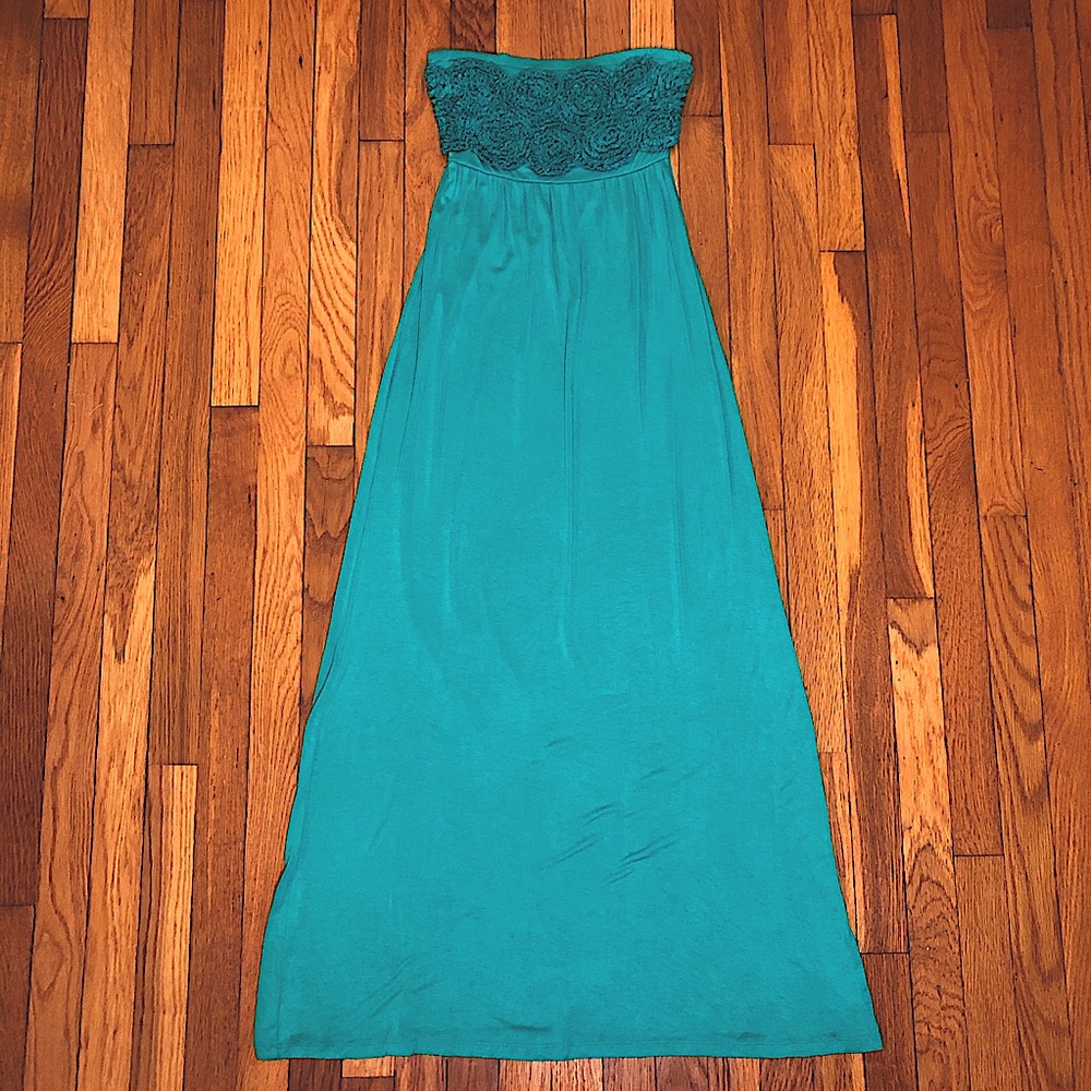 Green Strapless Maxi Dress